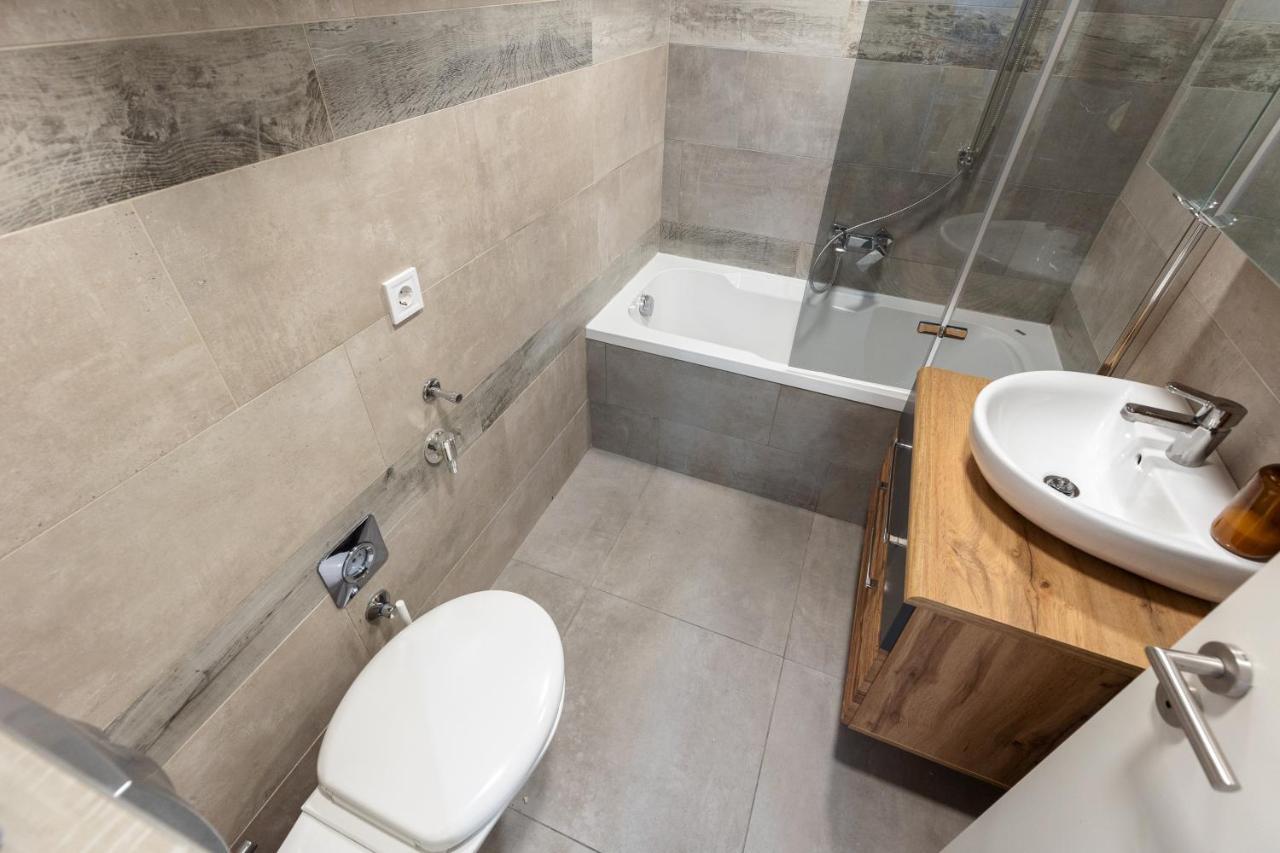 Kazinczy 10 Apartment With 3 Bedrooms Budapest Exterior foto
